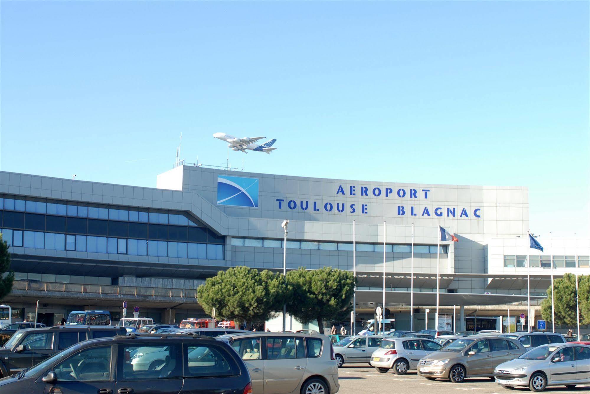 Aerel Hotel Aeroport Blagnac Exteriör bild
